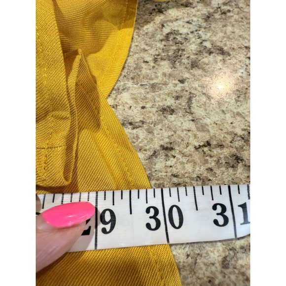 Fever Yellow Sleeveless Button Down Shirt Women's Medium - Picture 5 of 9